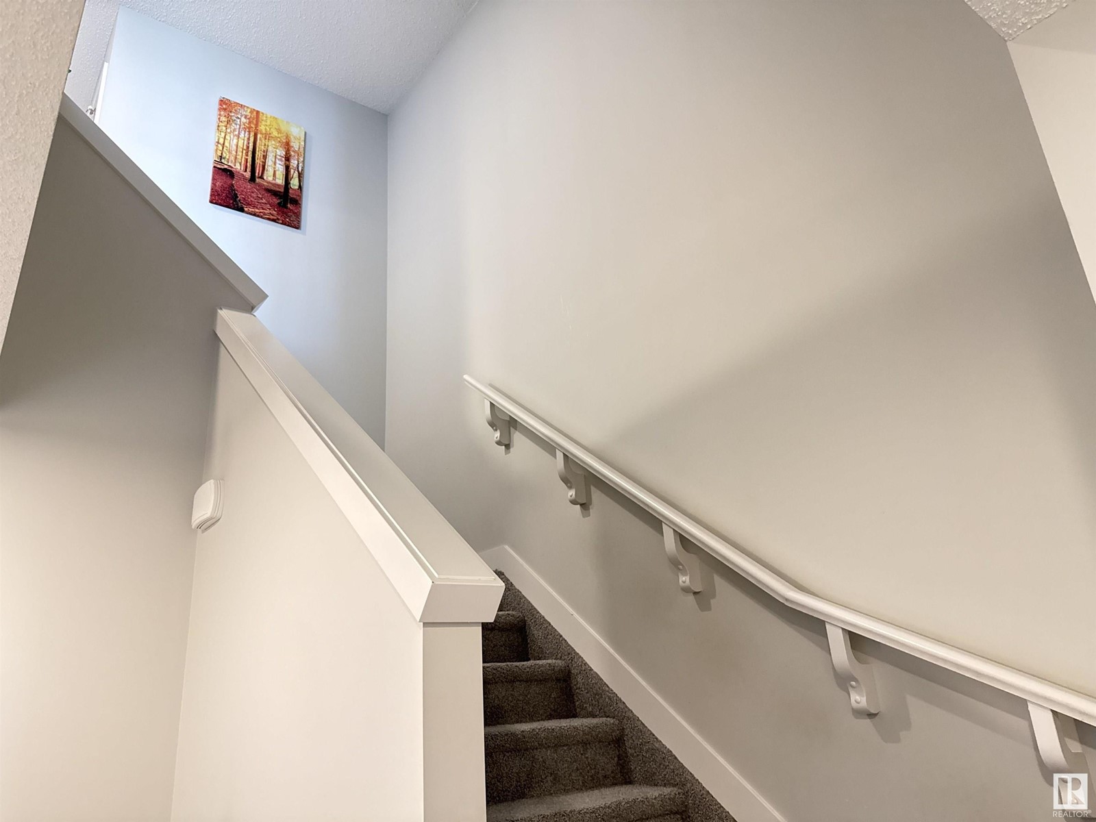 Property at 1311 16 AV NW NW image 3