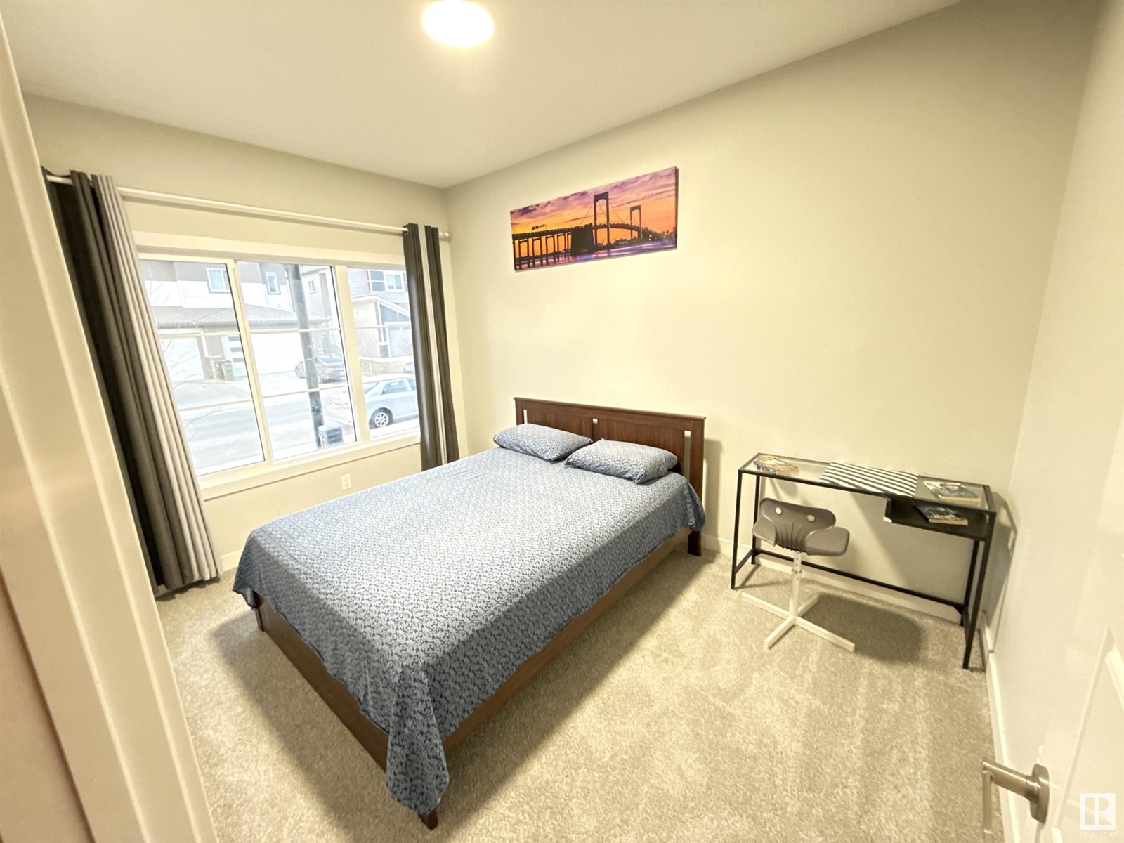 Property at 1311 16 AV NW NW image 5