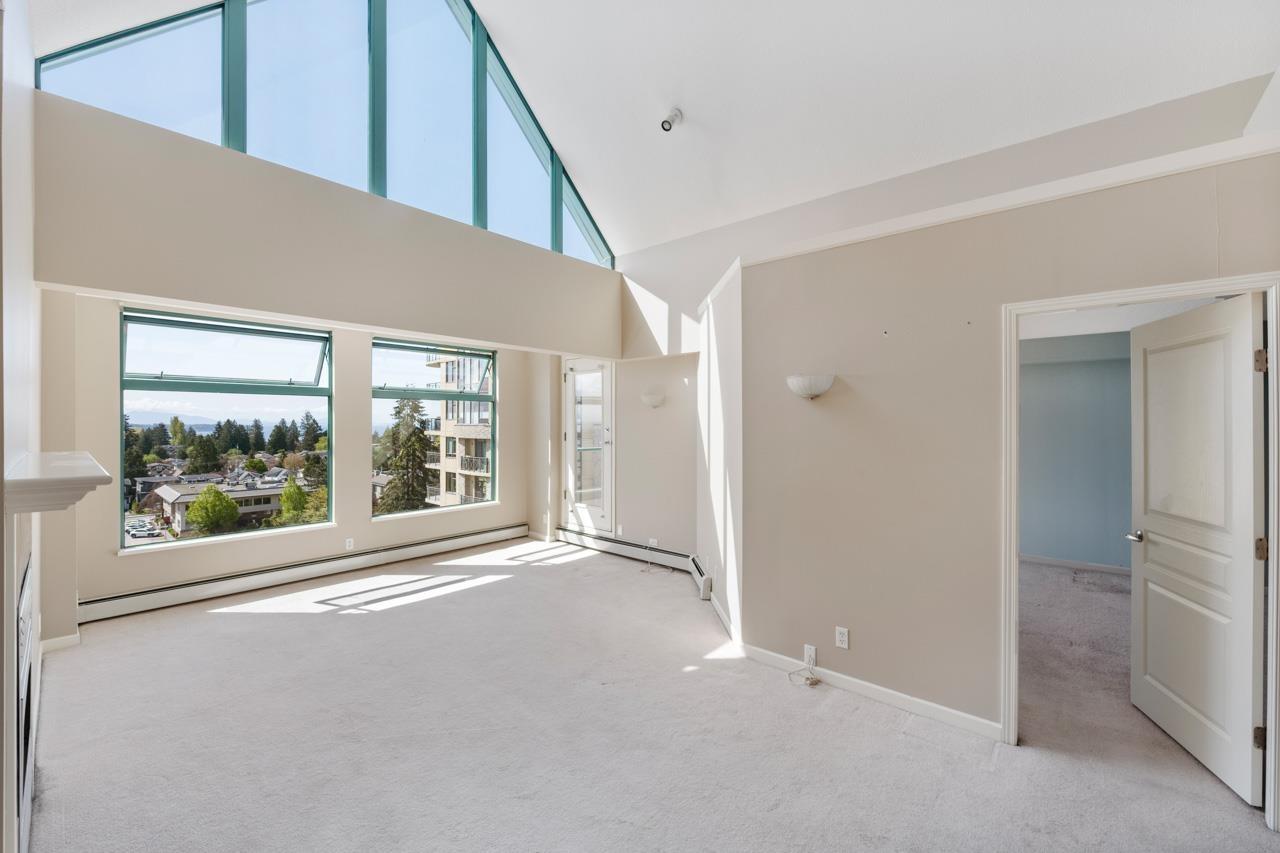 702 15466 North Bluff Road, White Rock, British Columbia  V4B 3G1 - Photo 3 - R2996599