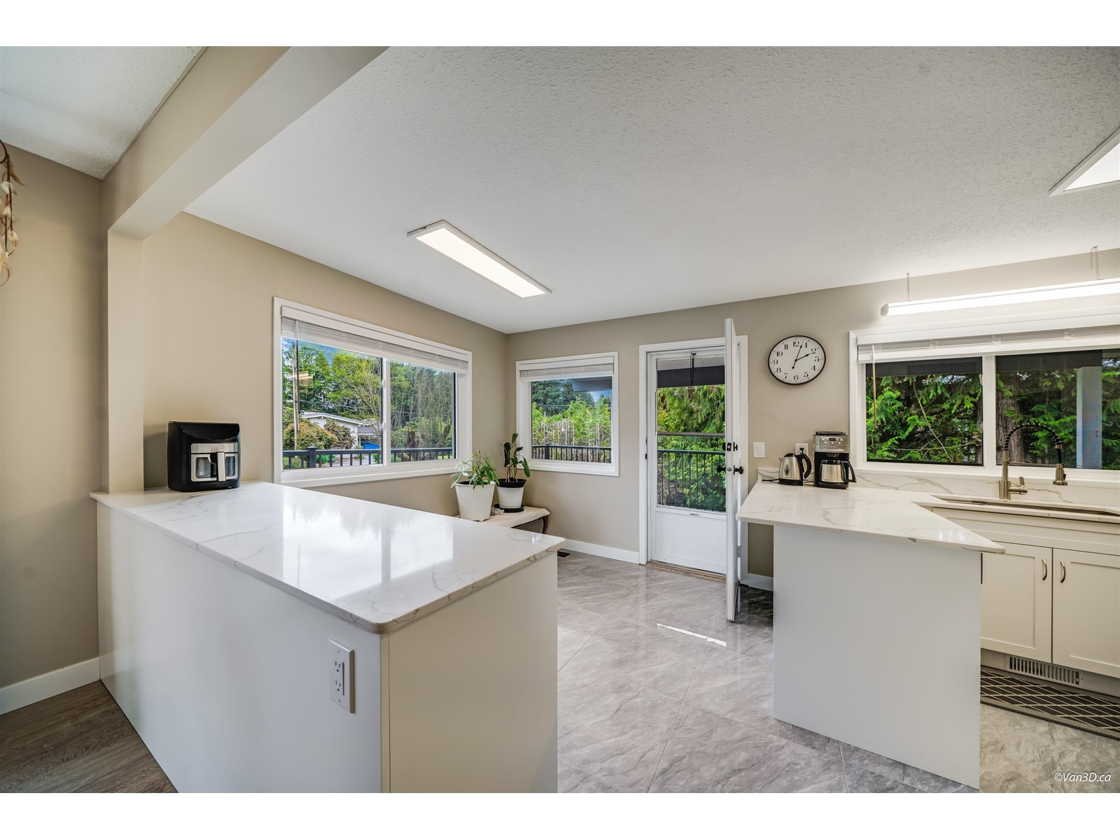 33251 Farrant Crescent, Abbotsford, British Columbia  V2S 1V4 - Photo 20 - R2996420