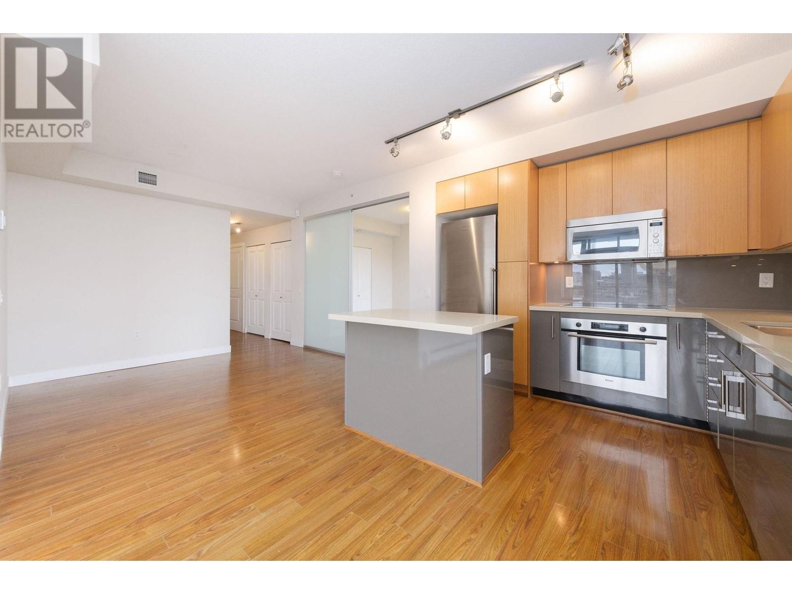 Listing Picture 12 of 39 : 1605 1833 CROWE STREET, Vancouver / 溫哥華 - 魯藝地產 Yvonne Lu Group - MLS Medallion Club Member