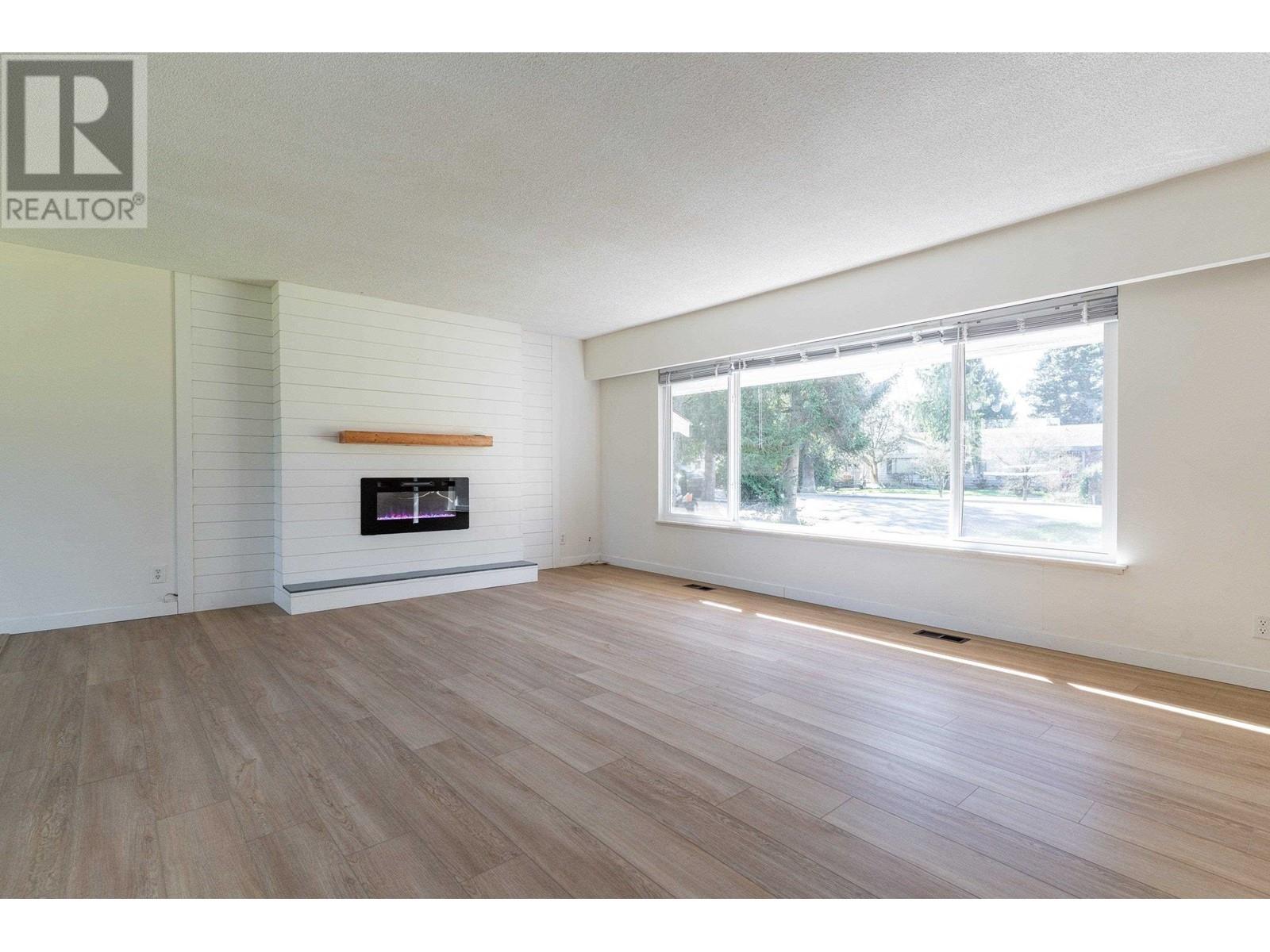 4488 Arthur Drive, Delta, British Columbia  V4K 2X2 - Photo 8 - R2985656