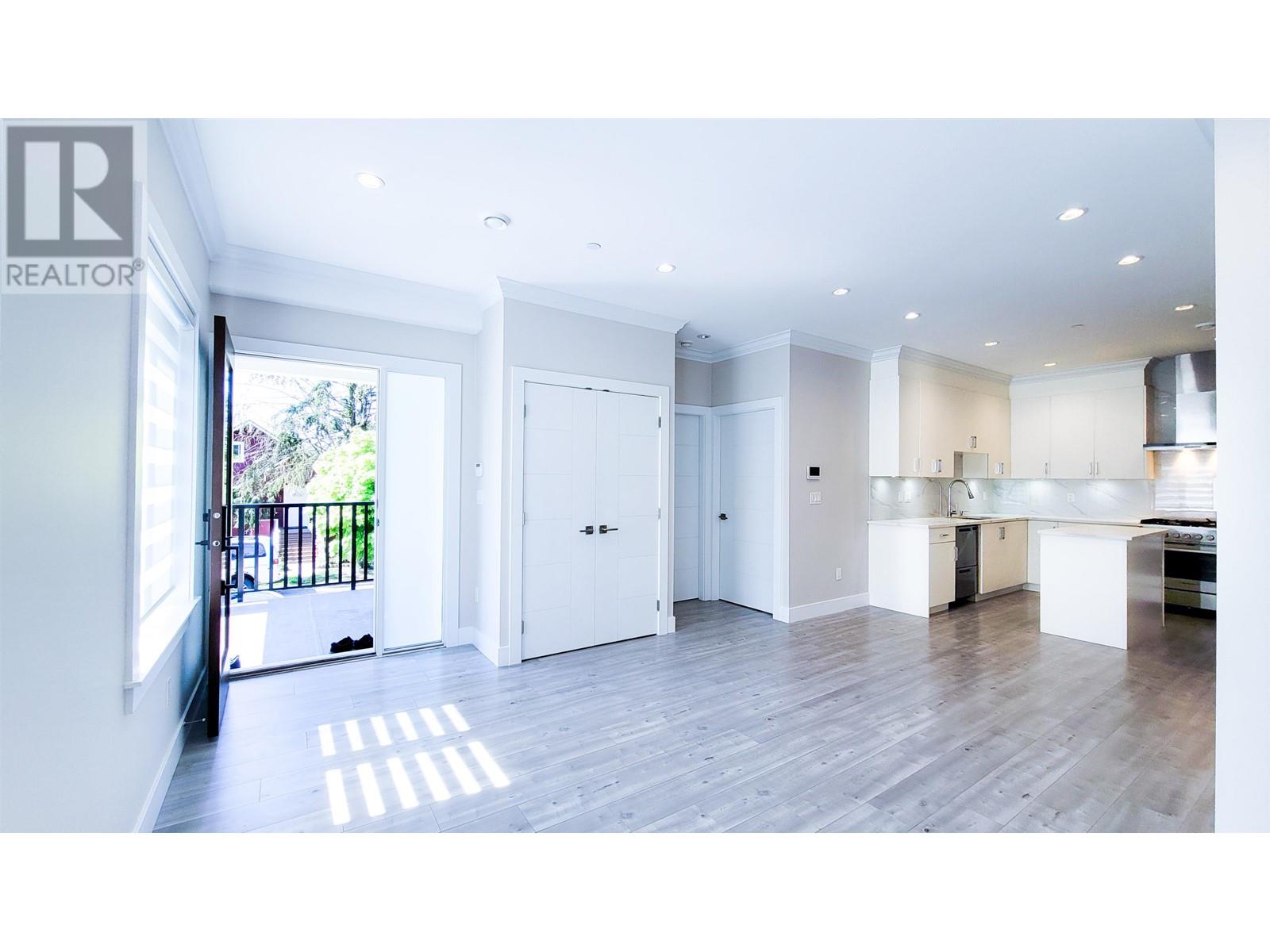 3820 Inverness Street, Vancouver, British Columbia  V5V 1W6 - Photo 5 - R2996686