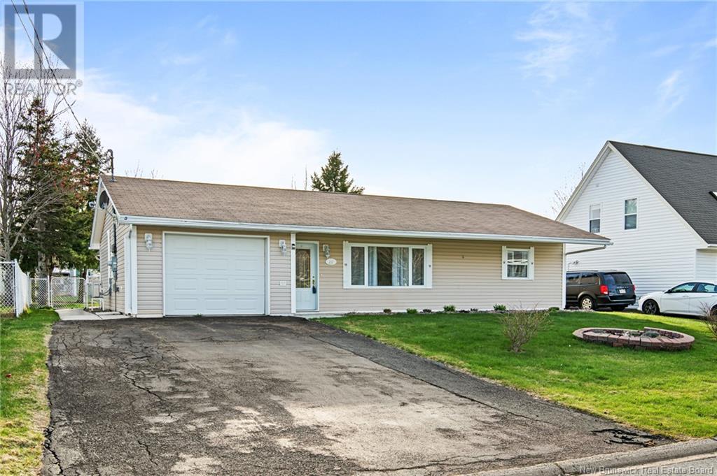 Property at 22 Simpson Court image 1