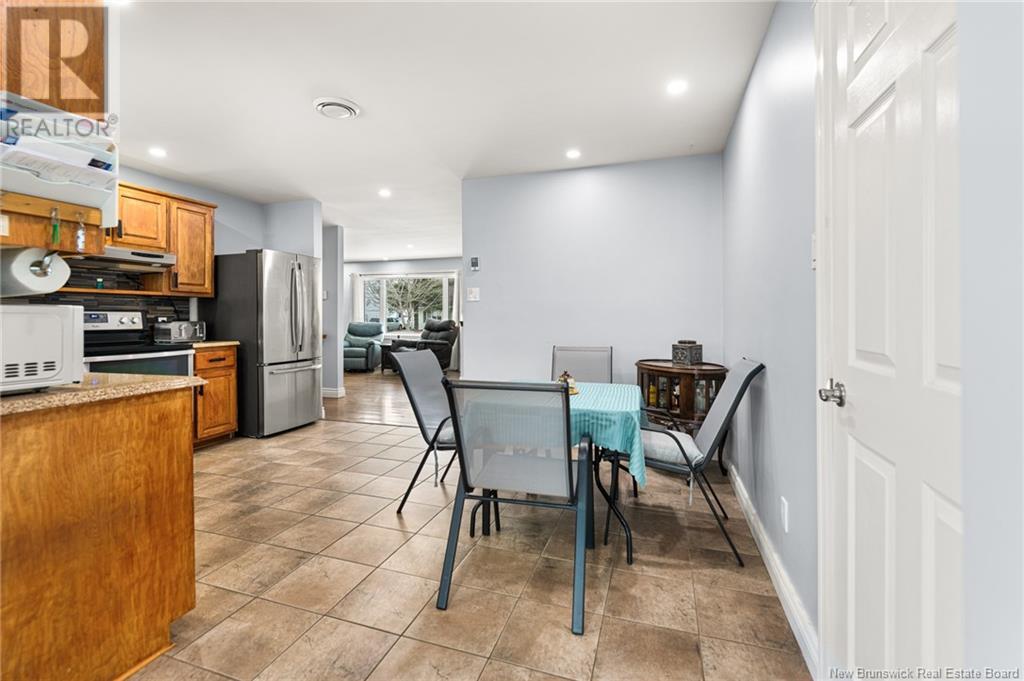 Property at 22 Simpson Court image 5