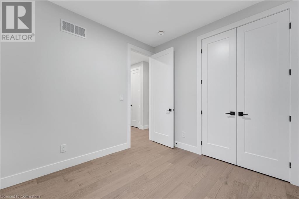 96 Clayton Street, Mitchell, Ontario  N0K 1N0 - Photo 5 - 40723663