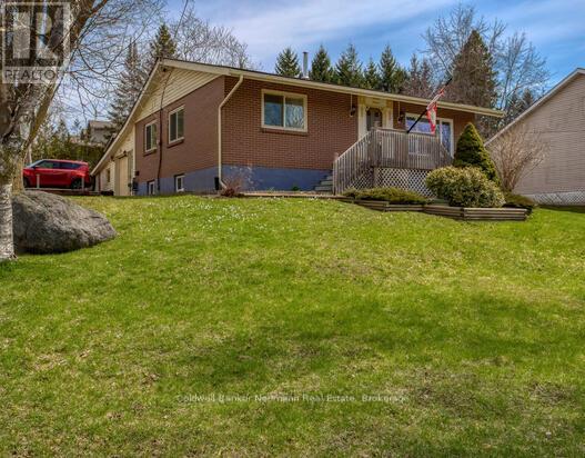 423 Geddes Street, Centre Wellington, Ontario  N0B 1S0 - Photo 2 - X12118759