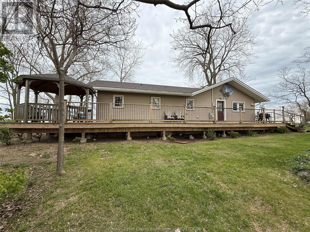 Property at 1 EAST SHORE image 4