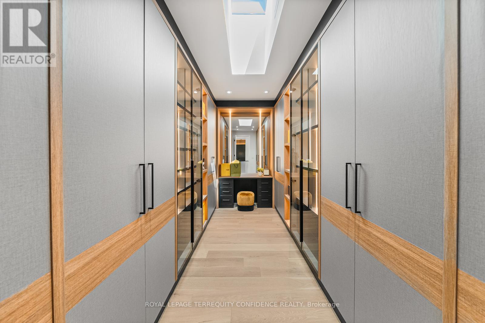 126 Santa Barbara Road, Toronto, Ontario  M2N 2C5 - Photo 27 - C12118713
