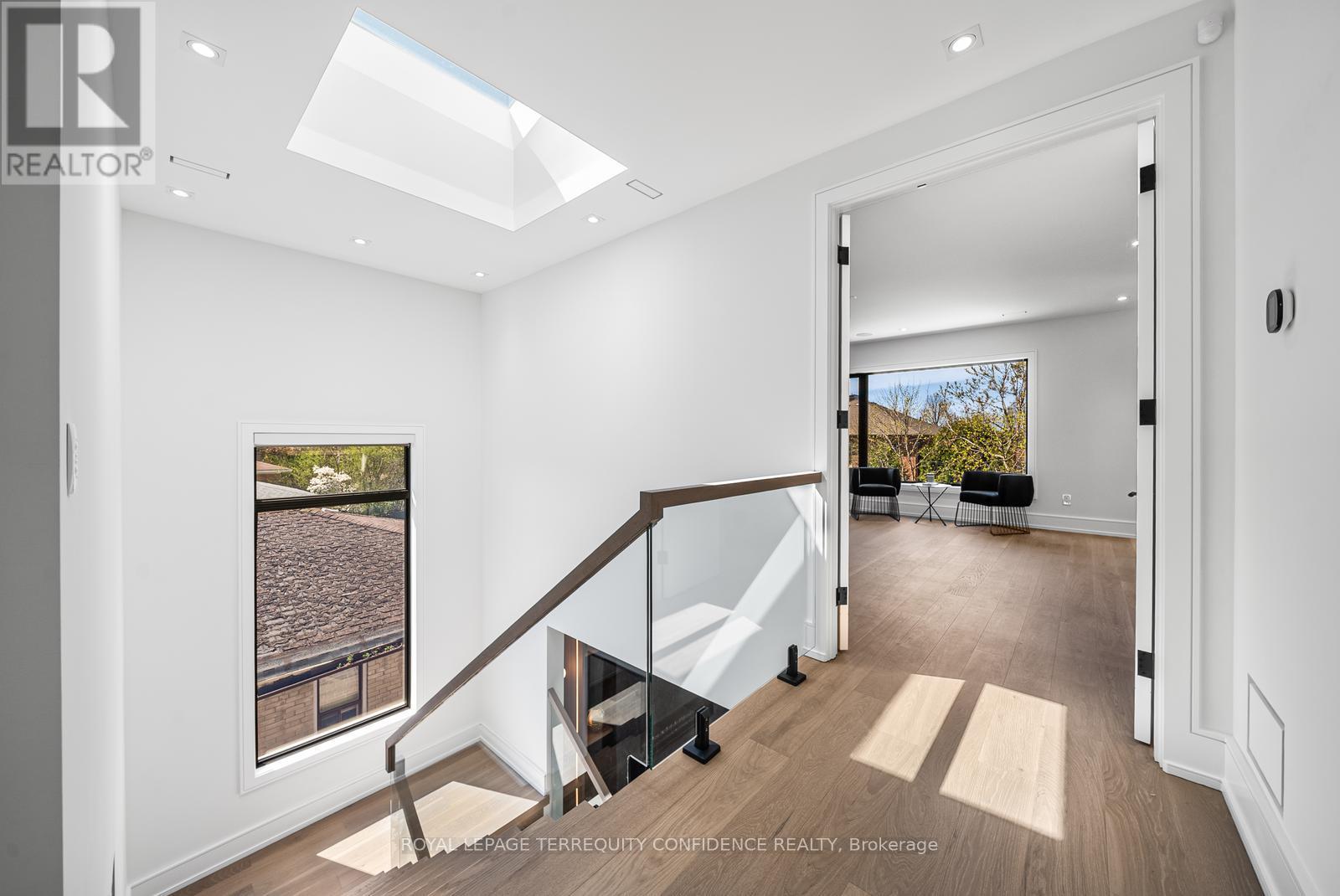 126 Santa Barbara Road, Toronto, Ontario  M2N 2C5 - Photo 19 - C12118713