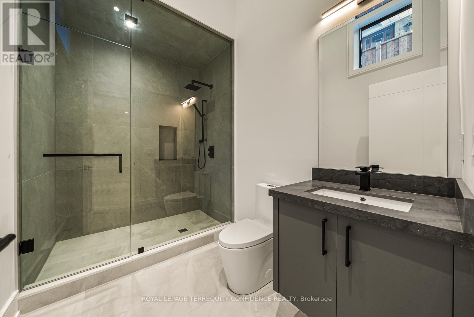 126 Santa Barbara Road, Toronto, Ontario  M2N 2C5 - Photo 42 - C12118713