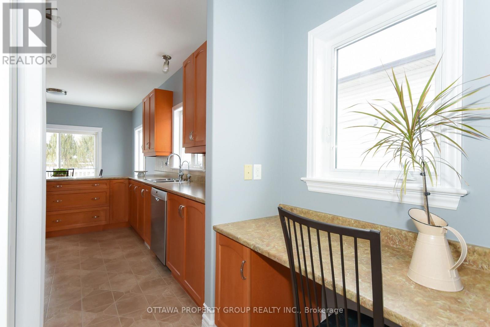 36 De La Rive Drive, Russell, Ontario  K0A 1W0 - Photo 18 - X11984239