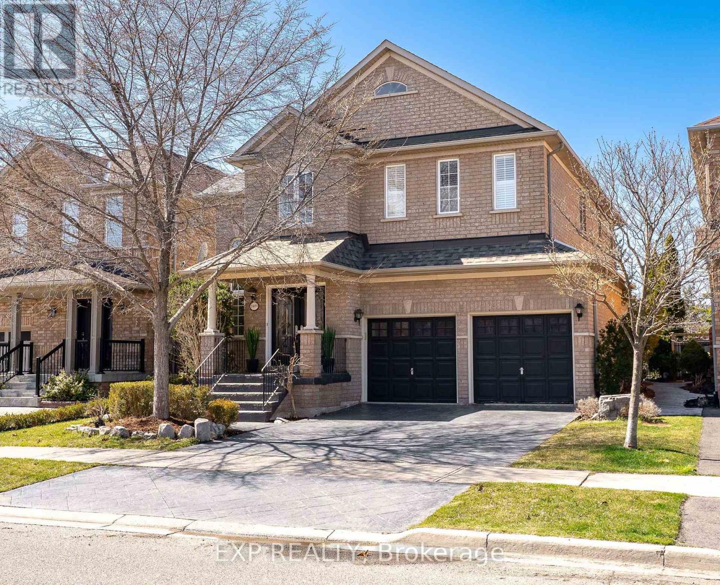 2409 West Ham Road, Oakville, Ontario  L6M 4P2 - Photo 2 - W12118461