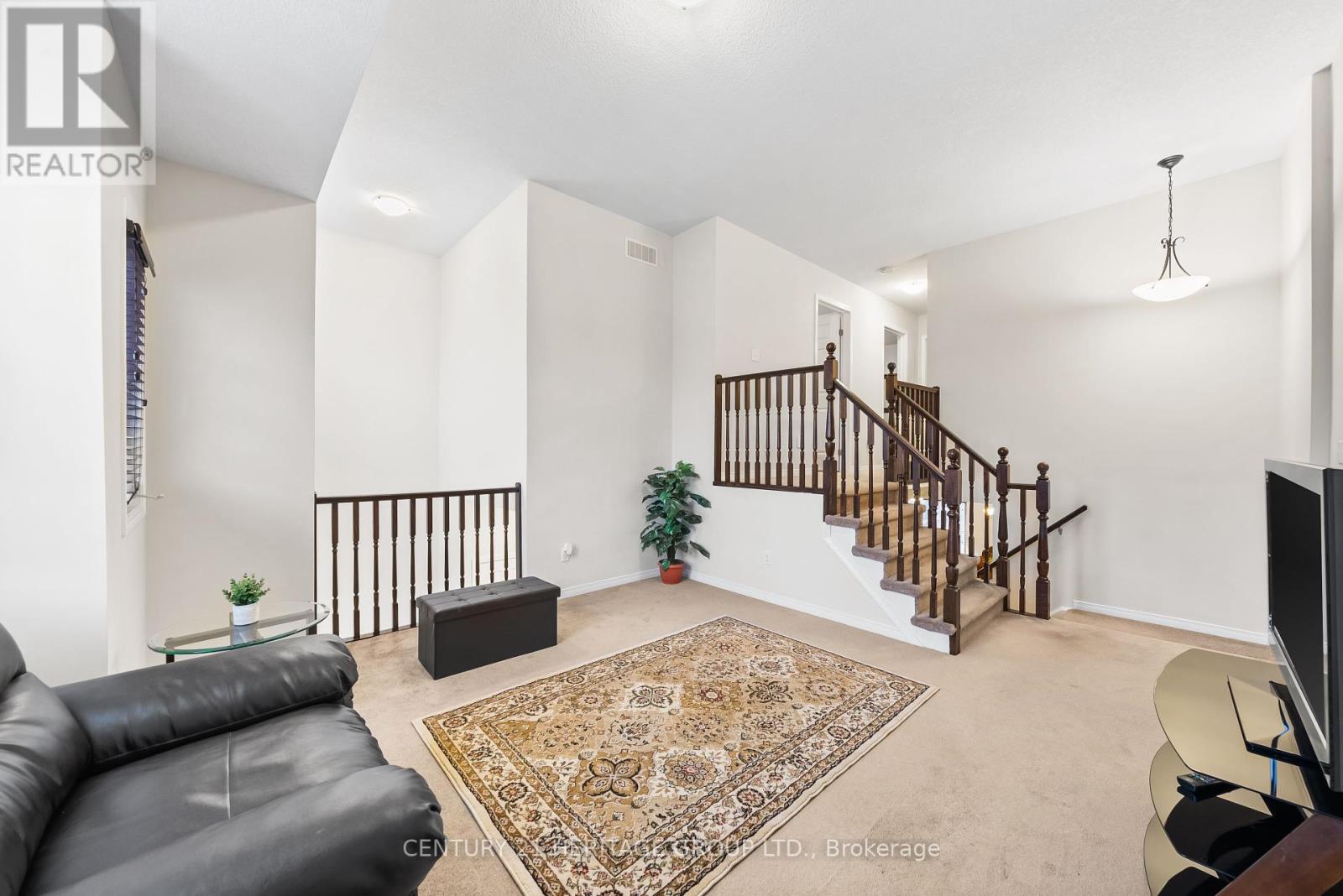 382 Woodbine Avenue, Kitchener, Ontario  N2R 0A9 - Photo 19 - X12118675