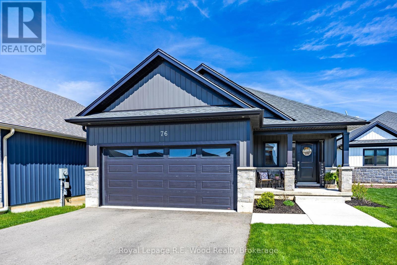 Property at 76 TRAILVIEW DRIVE image 2