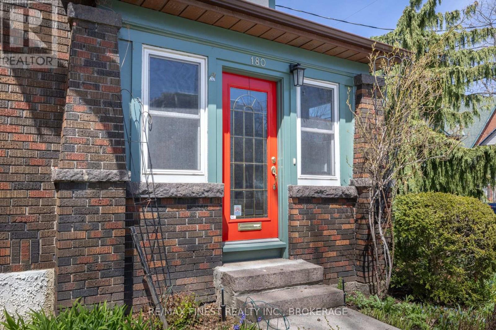 180 King Street E, Kingston, Ontario  K7L 3A2 - Photo 5 - X12116570