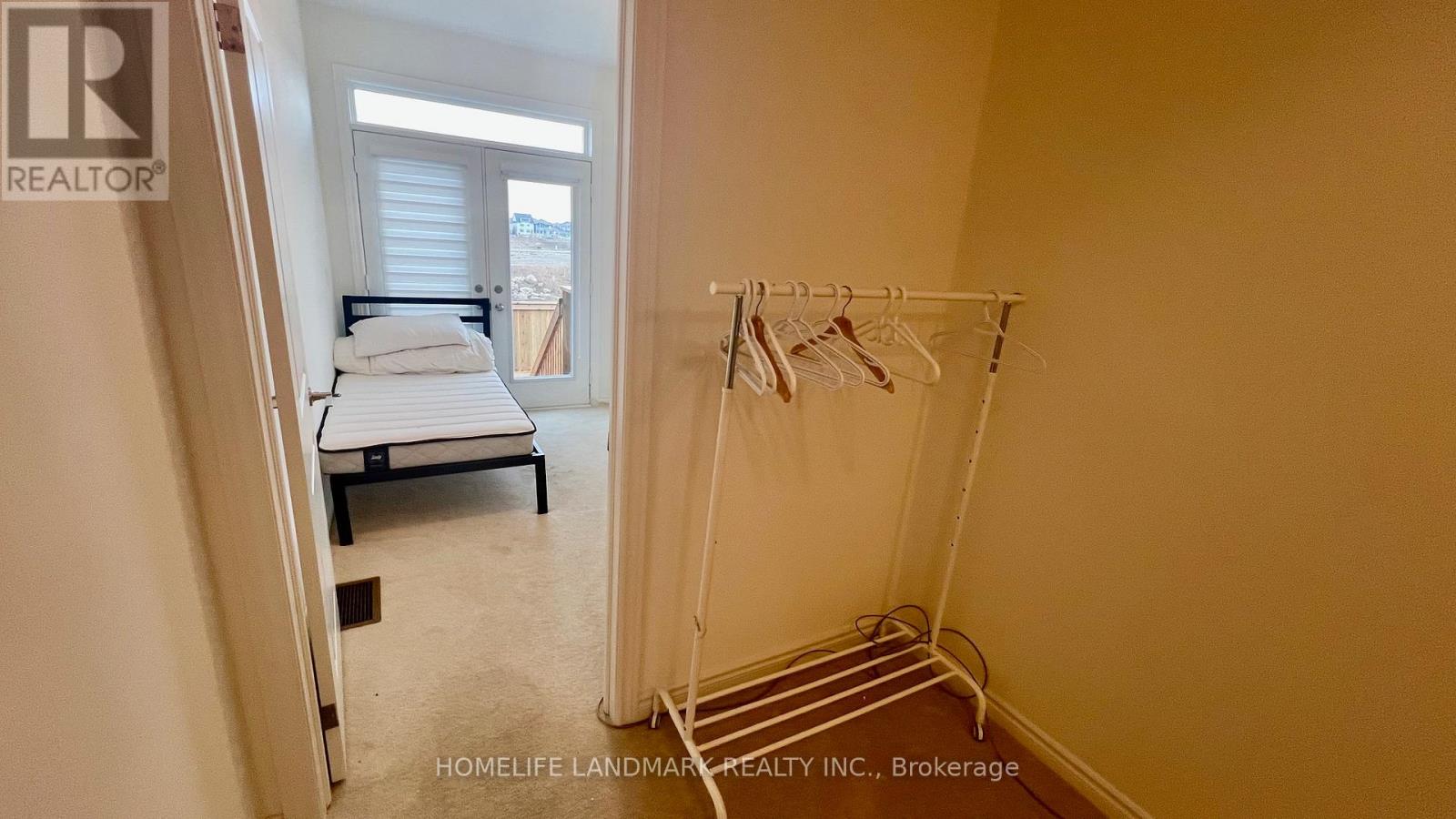 63 Puisaya Drive, Richmond Hill, Ontario  L4E 1L2 - Photo 29 - N12118735