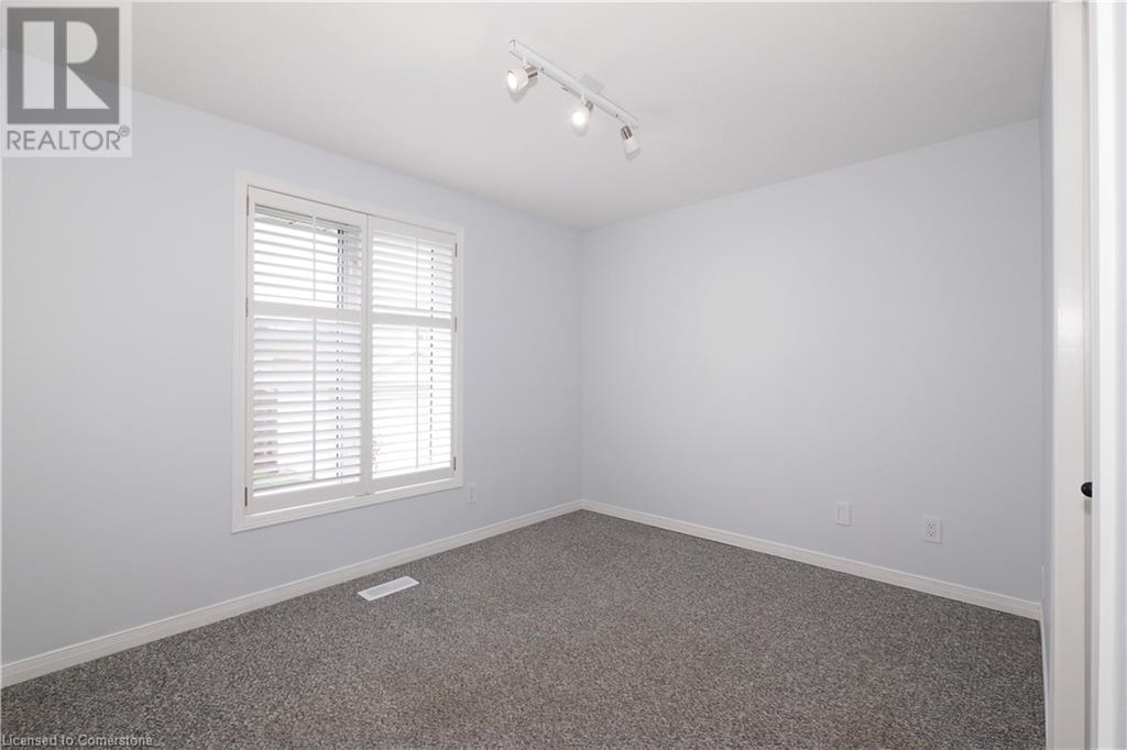 211 Misty Court, Kitchener, Ontario  N2B 3V4 - Photo 28 - 40703993