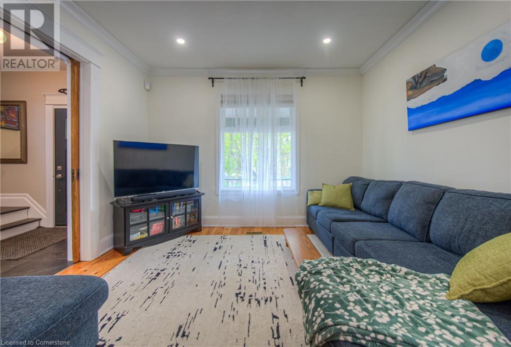 53 Betzner Avenue N, Kitchener, Ontario  N2H 3B8 - Photo 10 - 40722212