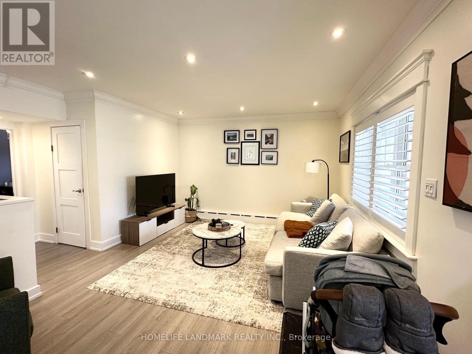 Main&upper - 2600 Lake Shore Boulevard W, Toronto (Mimico), Ontario  M8V 1G4 - Photo 10 - W12118739