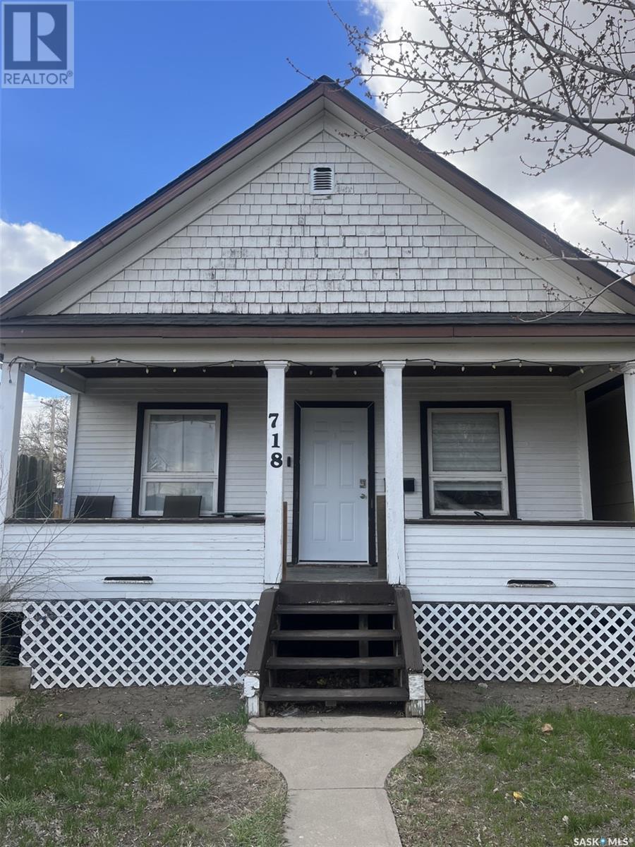 Property at 718 Athabasca STREET E image 1