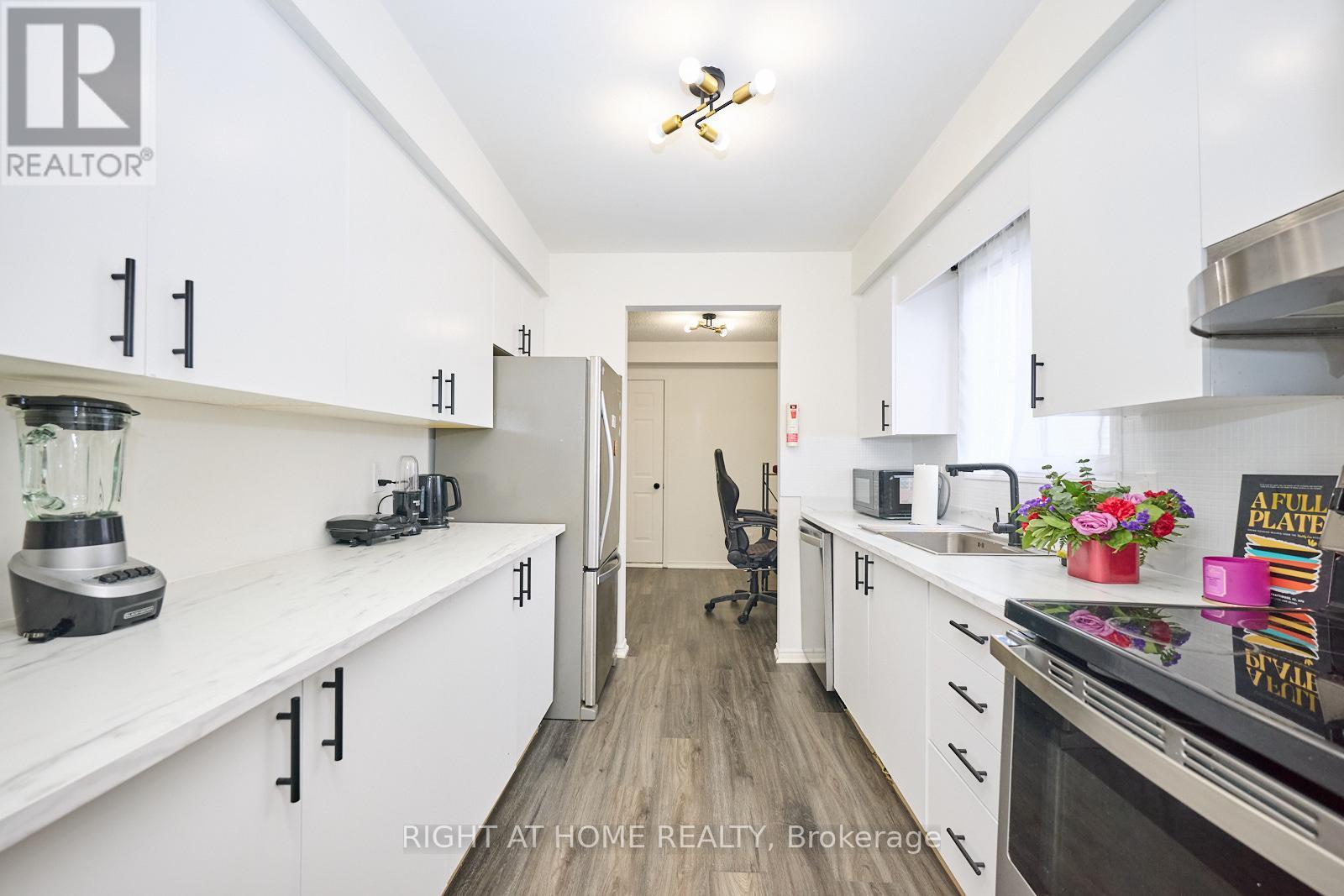Property at 20 STATION STREET image 5
