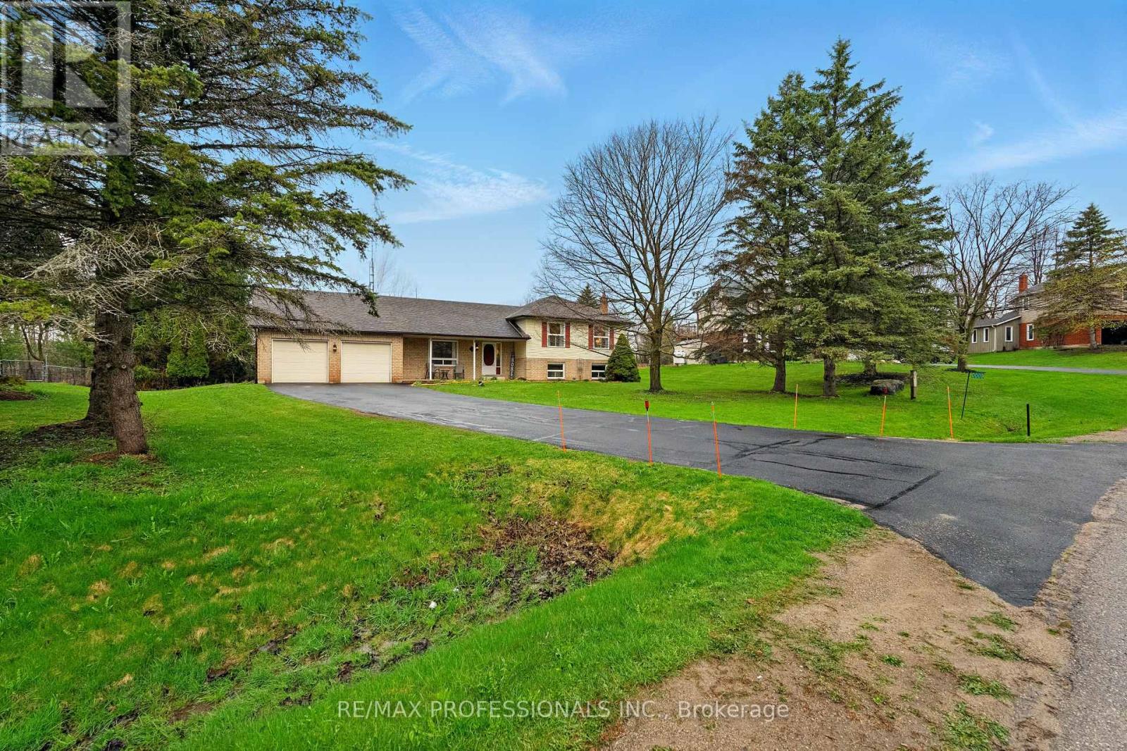 Property at 9 SANDALWOOD DRIVE image 1