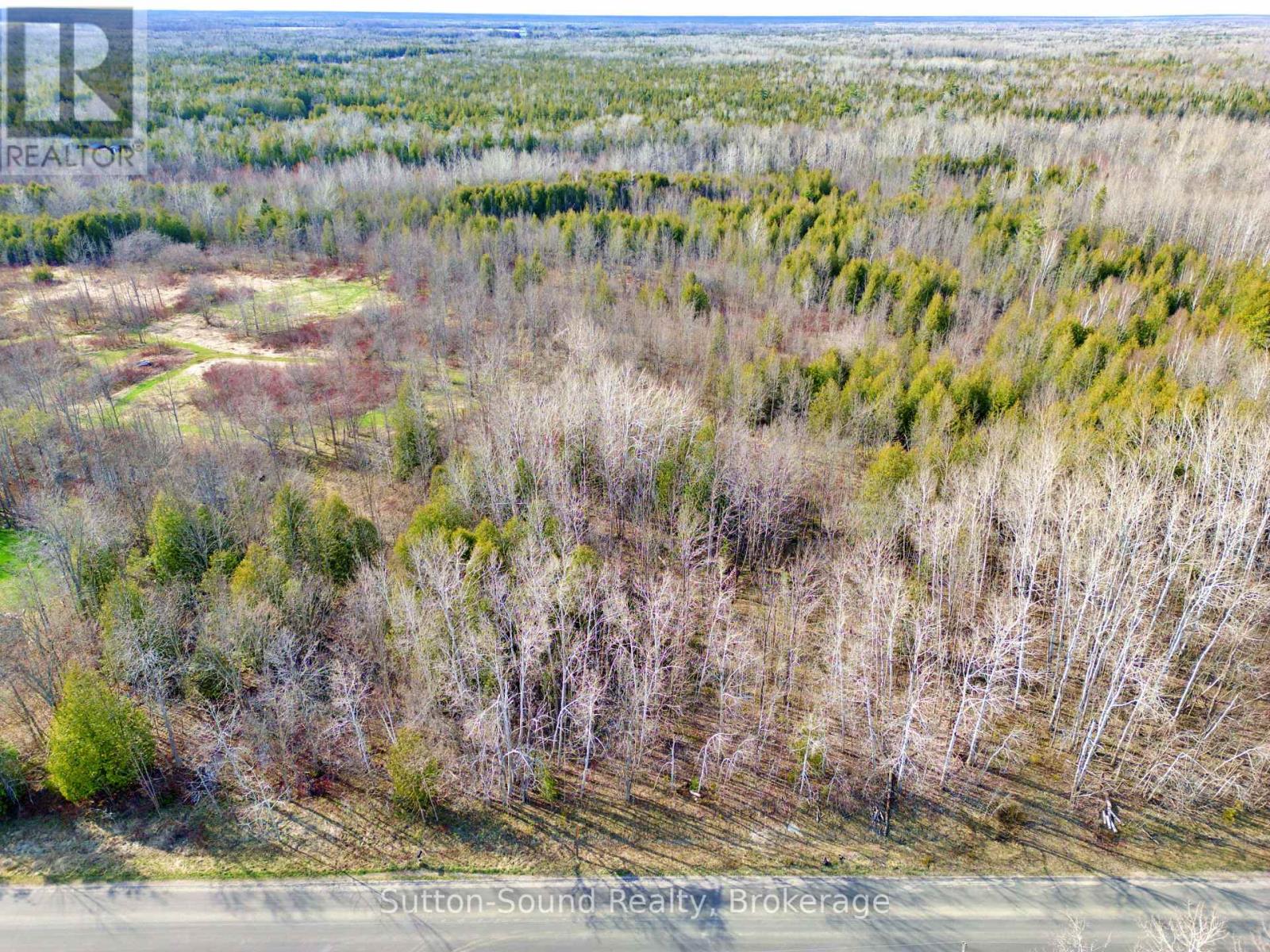 Con 2 Wbr Pt Lot 23 Maple Drive, Northern Bruce Peninsula, Ontario  N0H 1Z0 - Photo 3 - X12118815