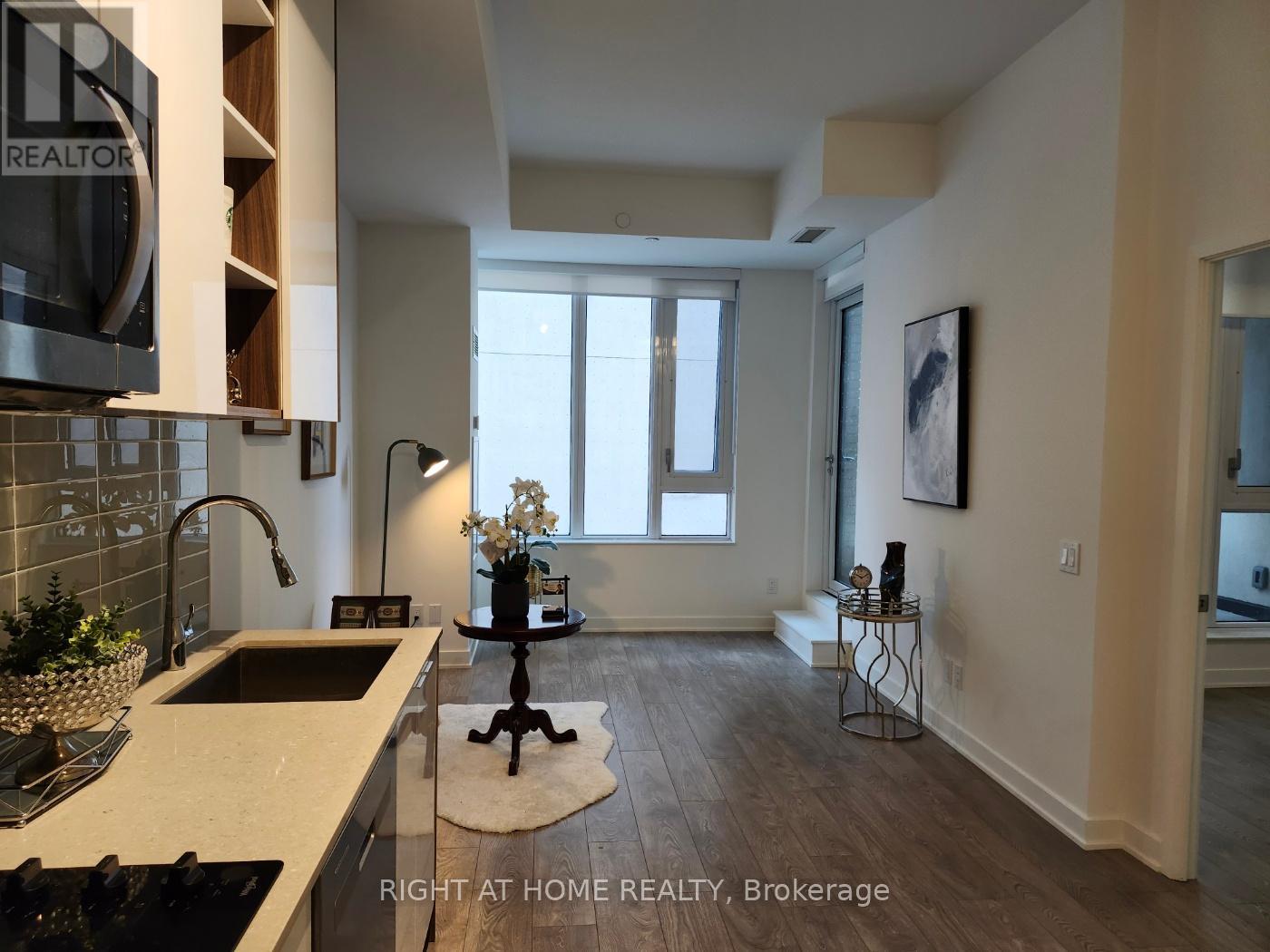 221 - 543 Richmond Street W, Toronto, Ontario  M5V 1Y6 - Photo 3 - C12118806
