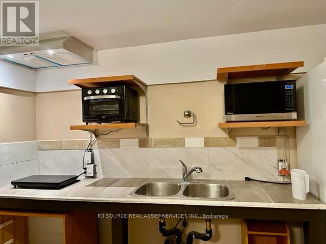 350 Sarnia Road, London North, Ontario  N6G 1N3 - Photo 19 - X12118814