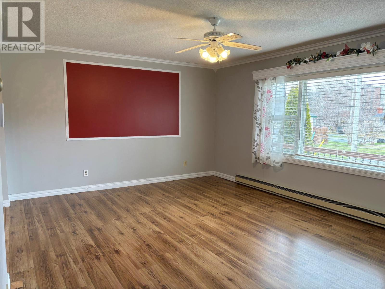 Property at 38 Janes Avenue image 4