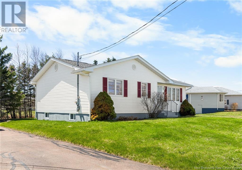 Property at 48 Galbraith Crescent image 2