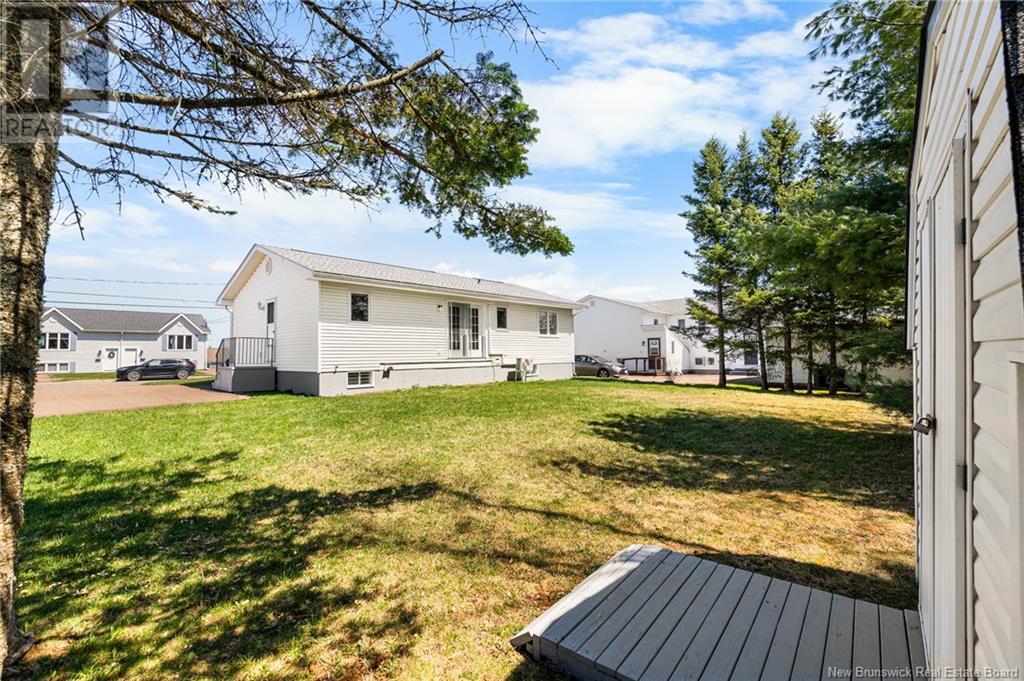 Property at 48 Galbraith Crescent image 5