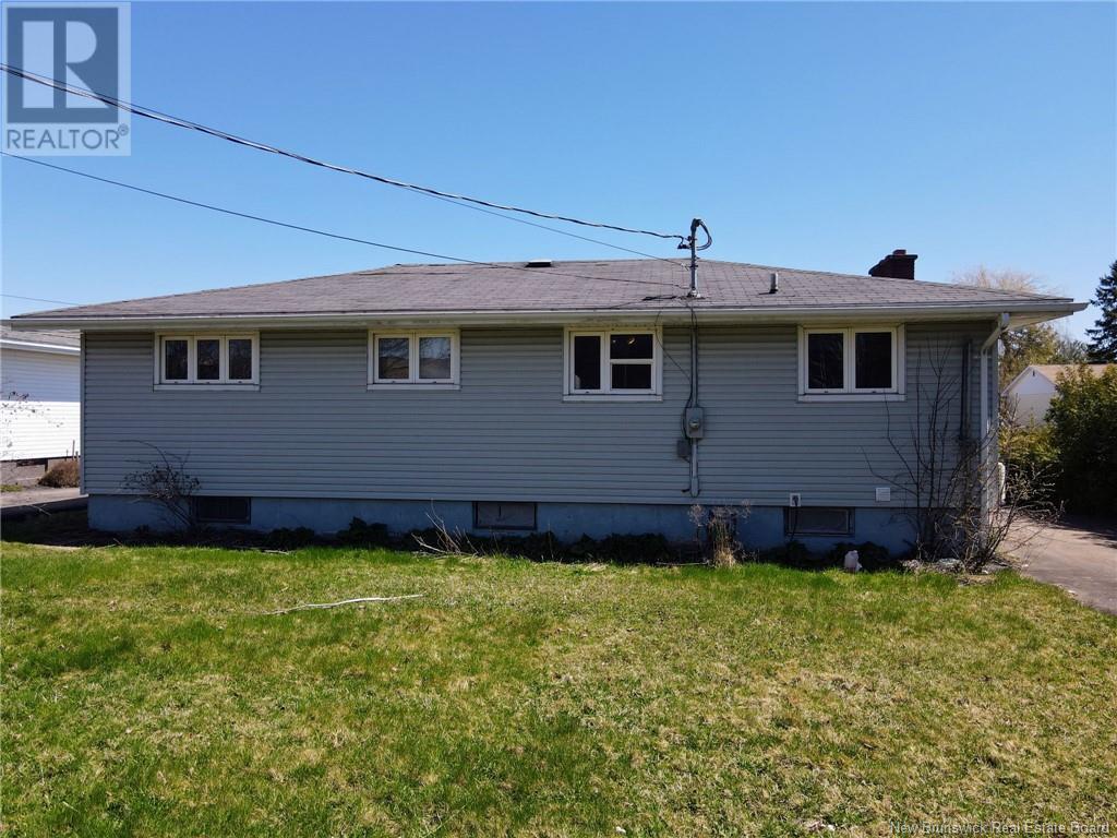 32 Ayer, Moncton, New Brunswick  E1C 8G8 - Photo 5 - NB117566