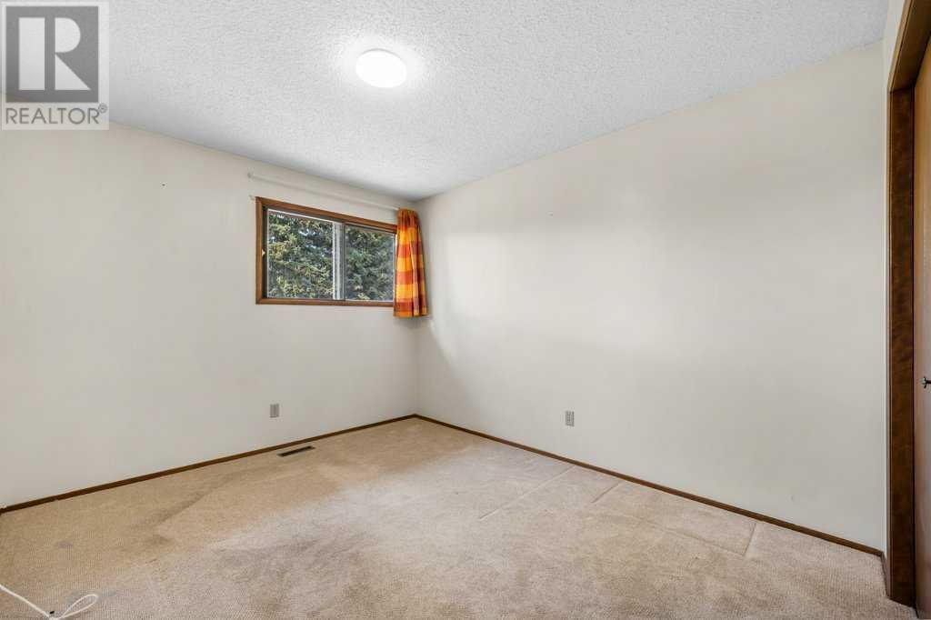 6628 Silver Ridge Road Nw, Calgary, Alberta  T3B 4X3 - Photo 20 - A2216700
