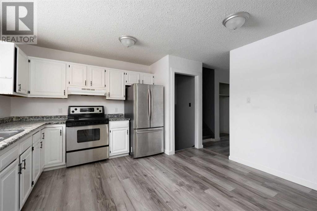 Property at 115 Cochrane Crescent image 4