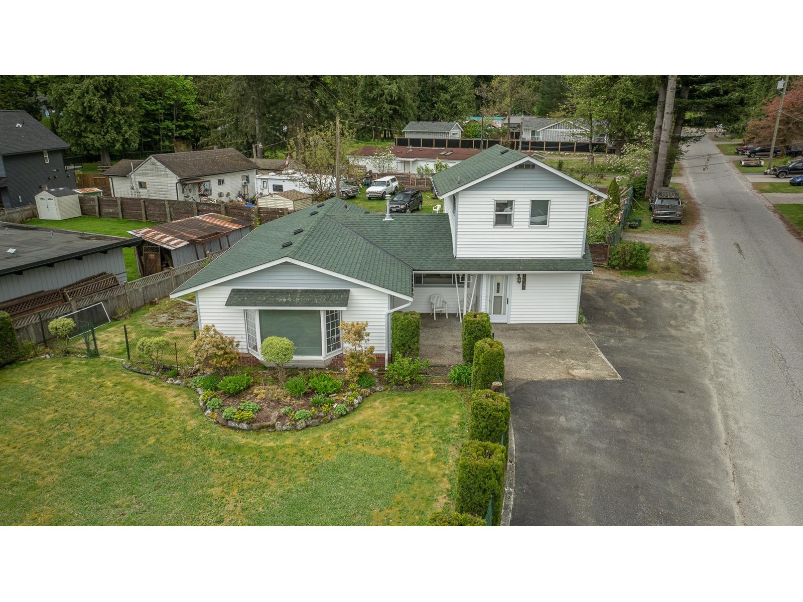 Property at 19846 MARIE STREET image 1