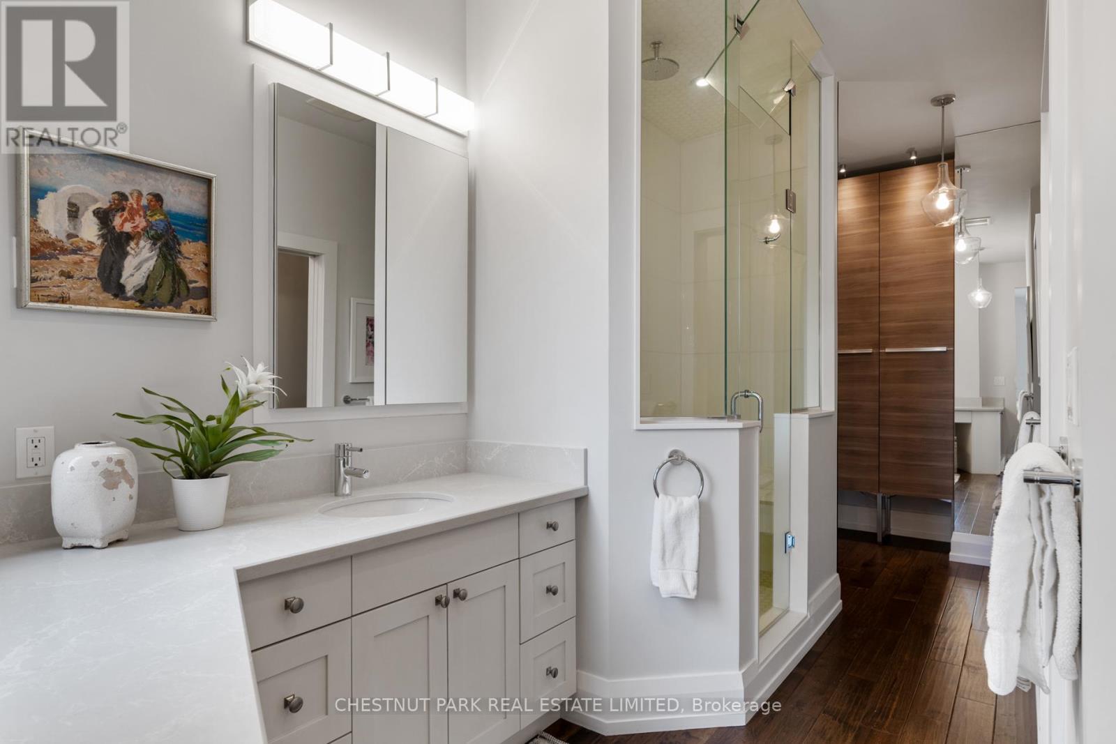 61 Woodlawn Avenue W, Toronto, Ontario  M4V 1G6 - Photo 18 - C12116249