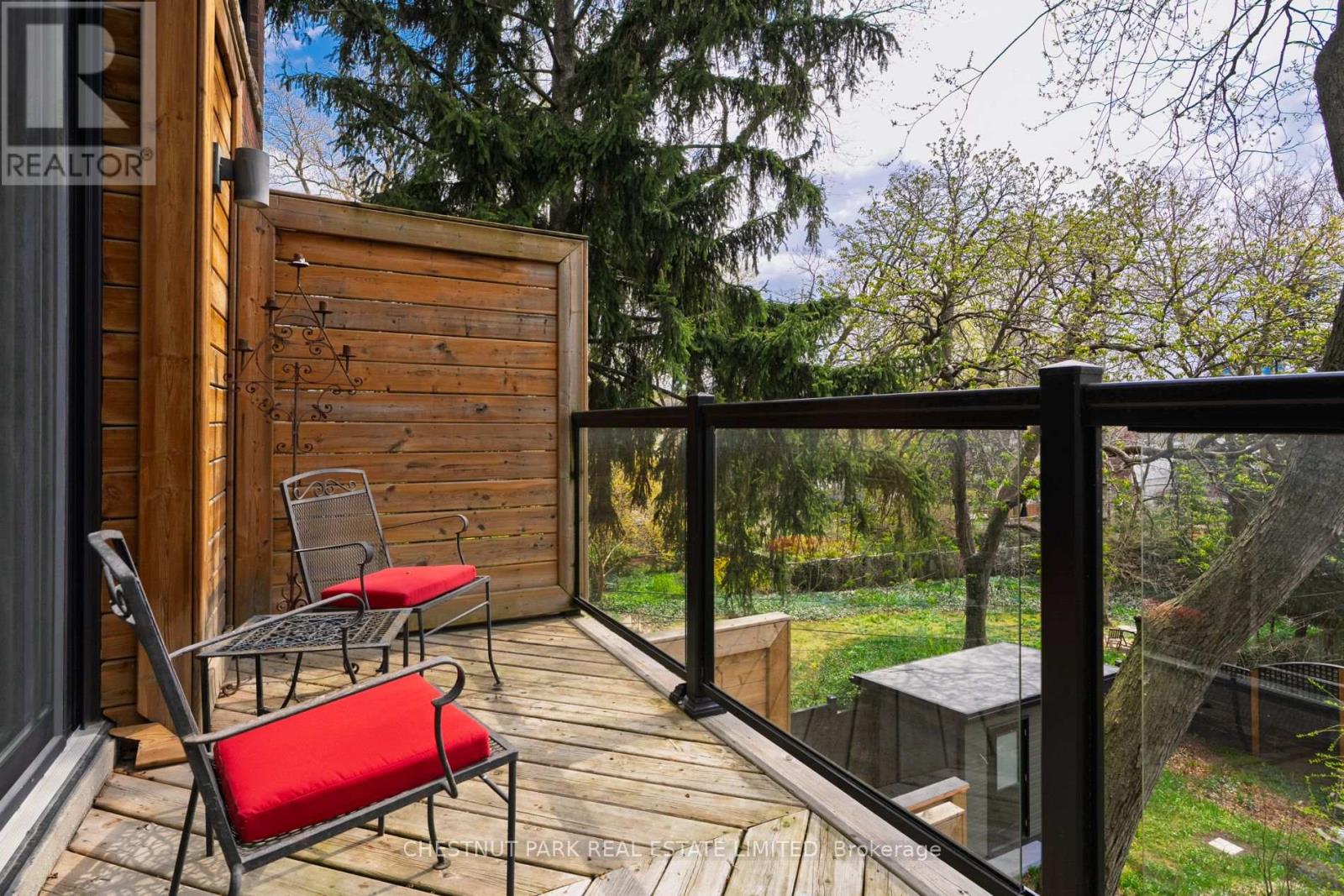 61 Woodlawn Avenue W, Toronto, Ontario  M4V 1G6 - Photo 22 - C12116249