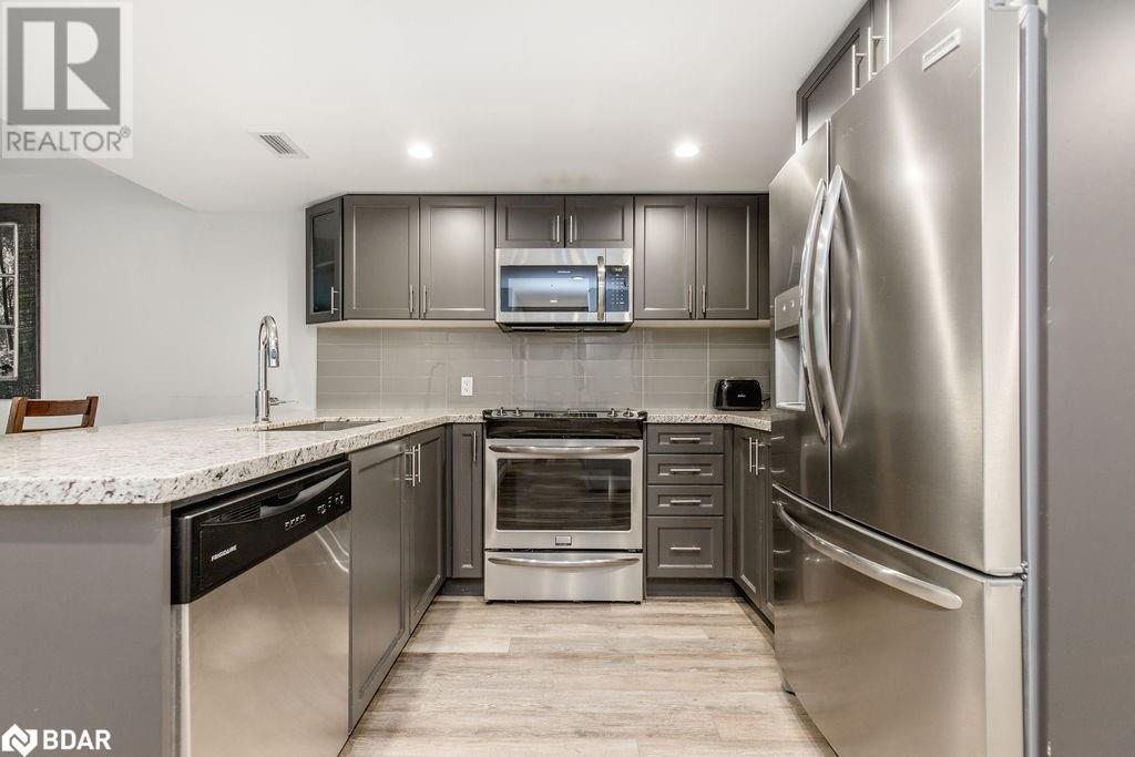 80 Horseshoe Boulevard Unit# 307, Oro-Medonte, Ontario  L4M 4Y8 - Photo 13 - 40723758