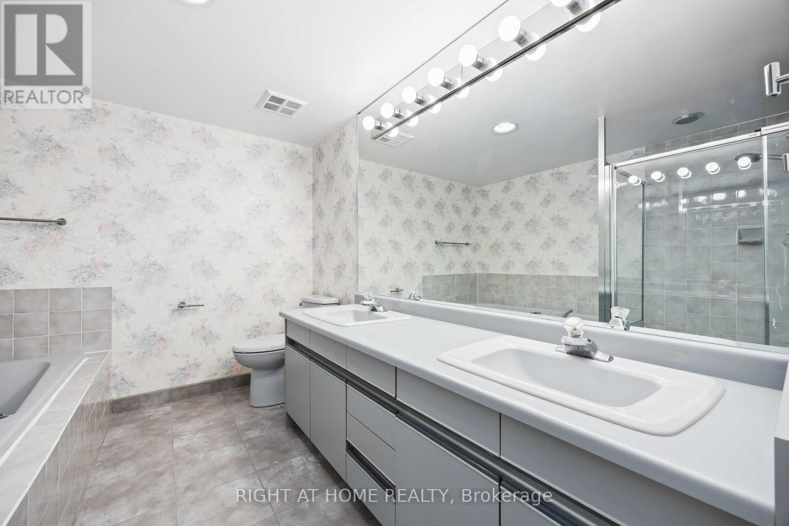 506 - 700 Wilson Road N, Oshawa, Ontario  L1G 7T5 - Photo 22 - E12027438