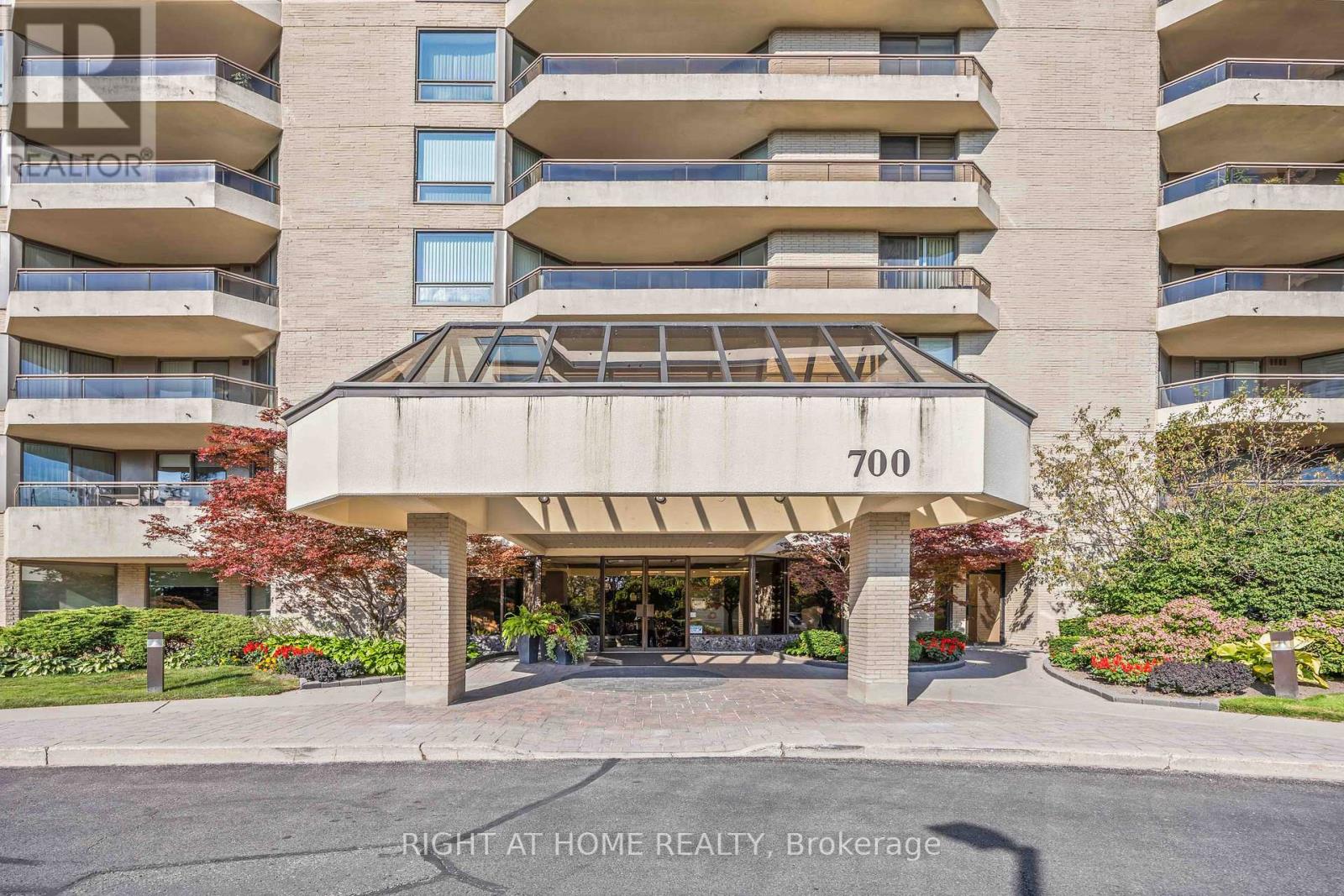 506 - 700 Wilson Road N, Oshawa, Ontario  L1G 7T5 - Photo 3 - E12027438