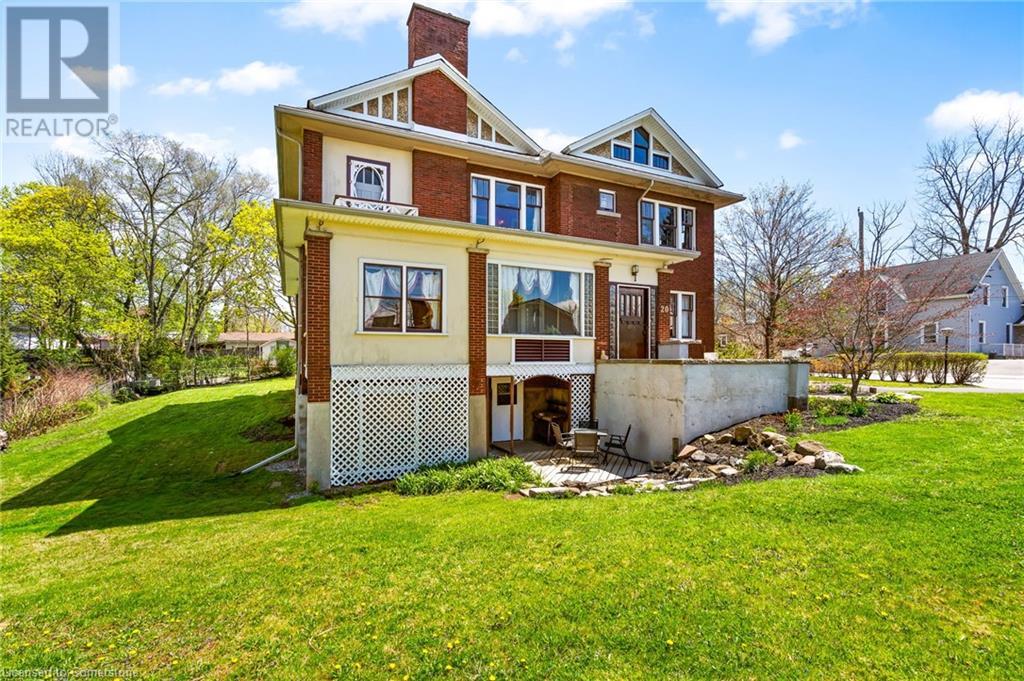 Property at 20 EVAN Street image 4