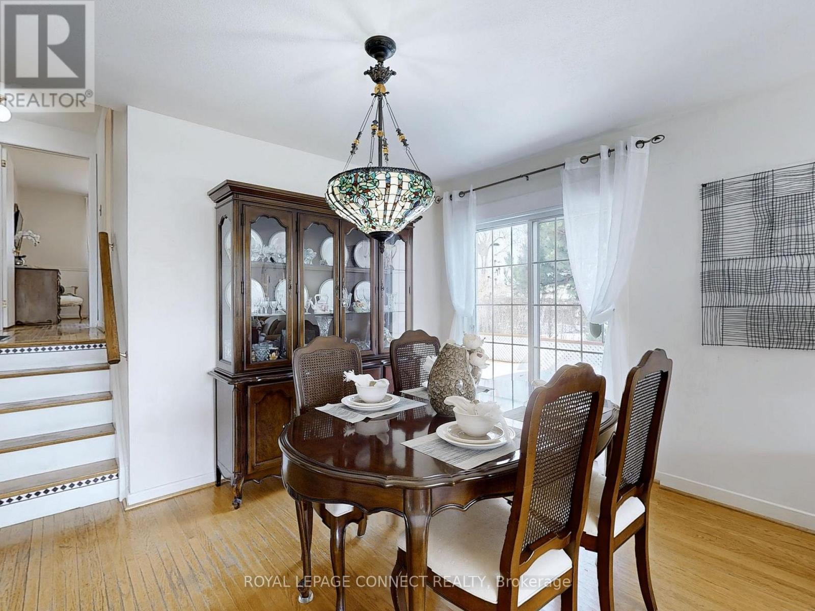 24 Grovenest Drive, Toronto, Ontario  M1E 4J3 - Photo 9 - E12109684