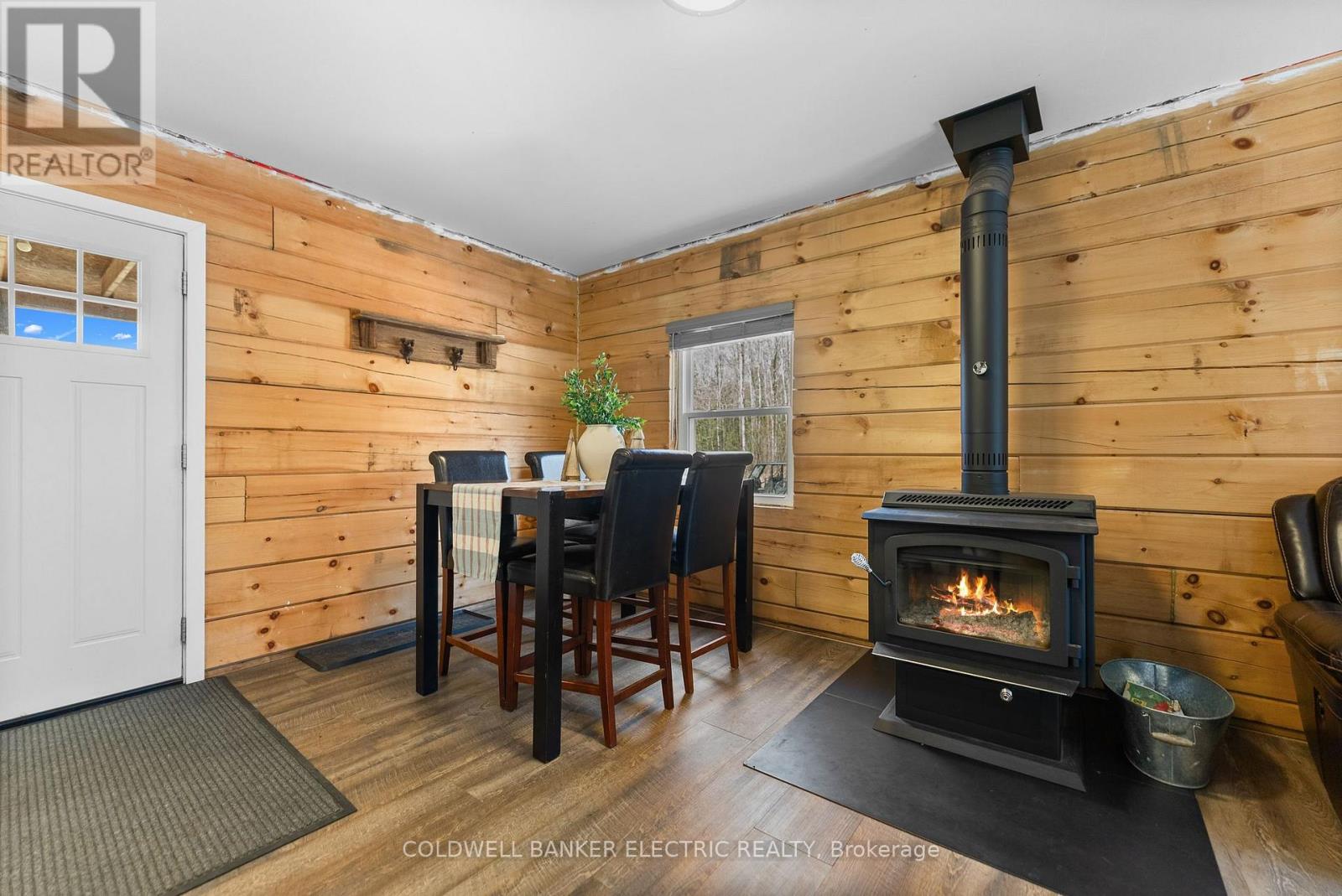 2075 Dyno Road, Highlands East, Ontario K0L 1C0 - Photo 9 - X12115924