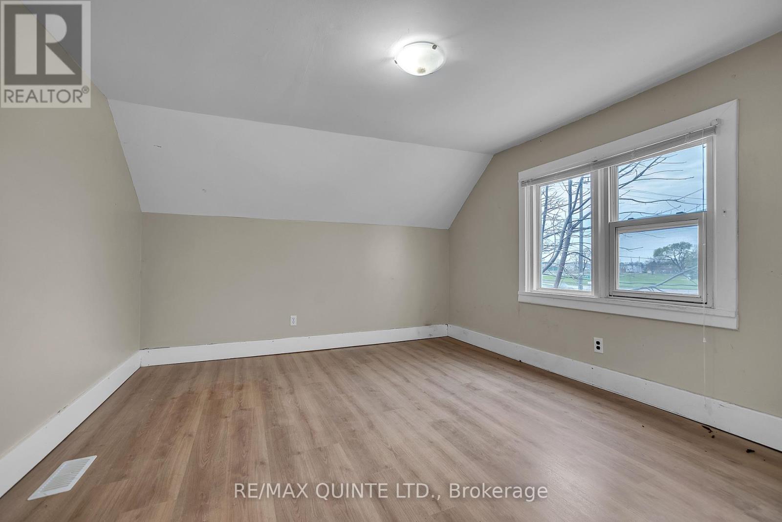 191 Wellington Street, Belleville, Ontario  K8P 3W9 - Photo 31 - X12118820