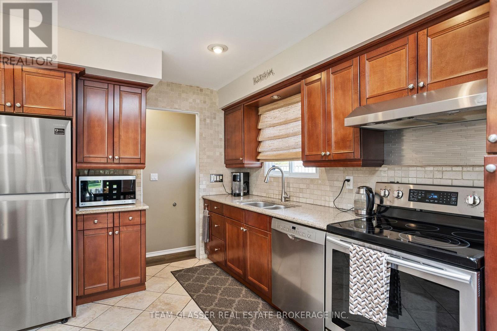 12 Dow Road, London, Ontario  N6E 1E9 - Photo 12 - X12118695