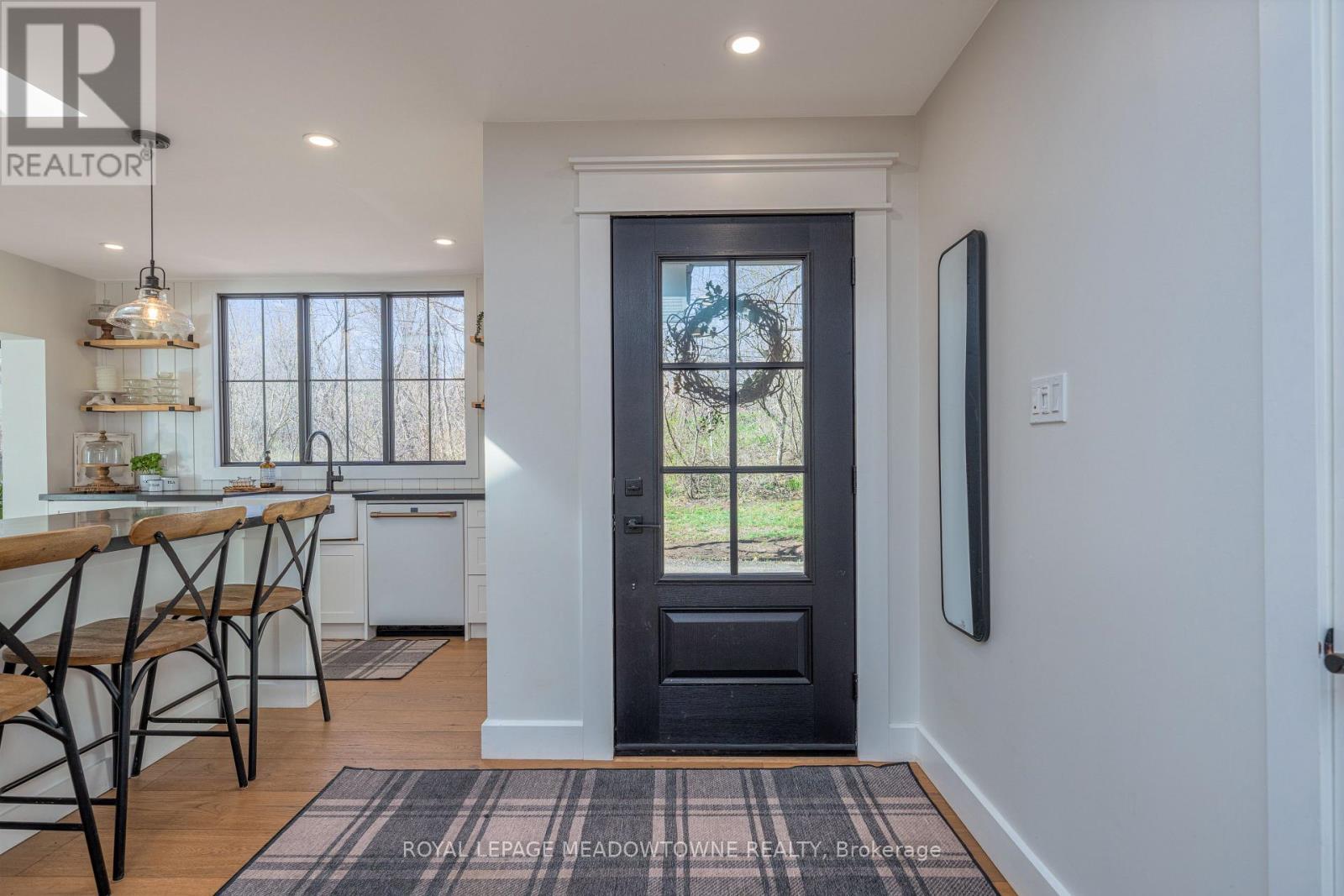 Property at 27 TWEEDLE STREET image 3