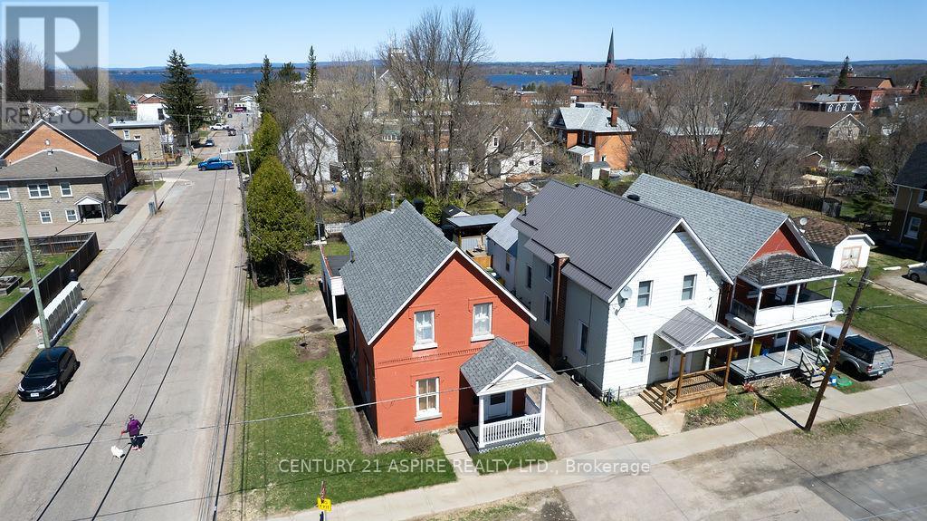 201 Welland Street, Pembroke, Ontario  K8A 5Y2 - Photo 7 - X12108306