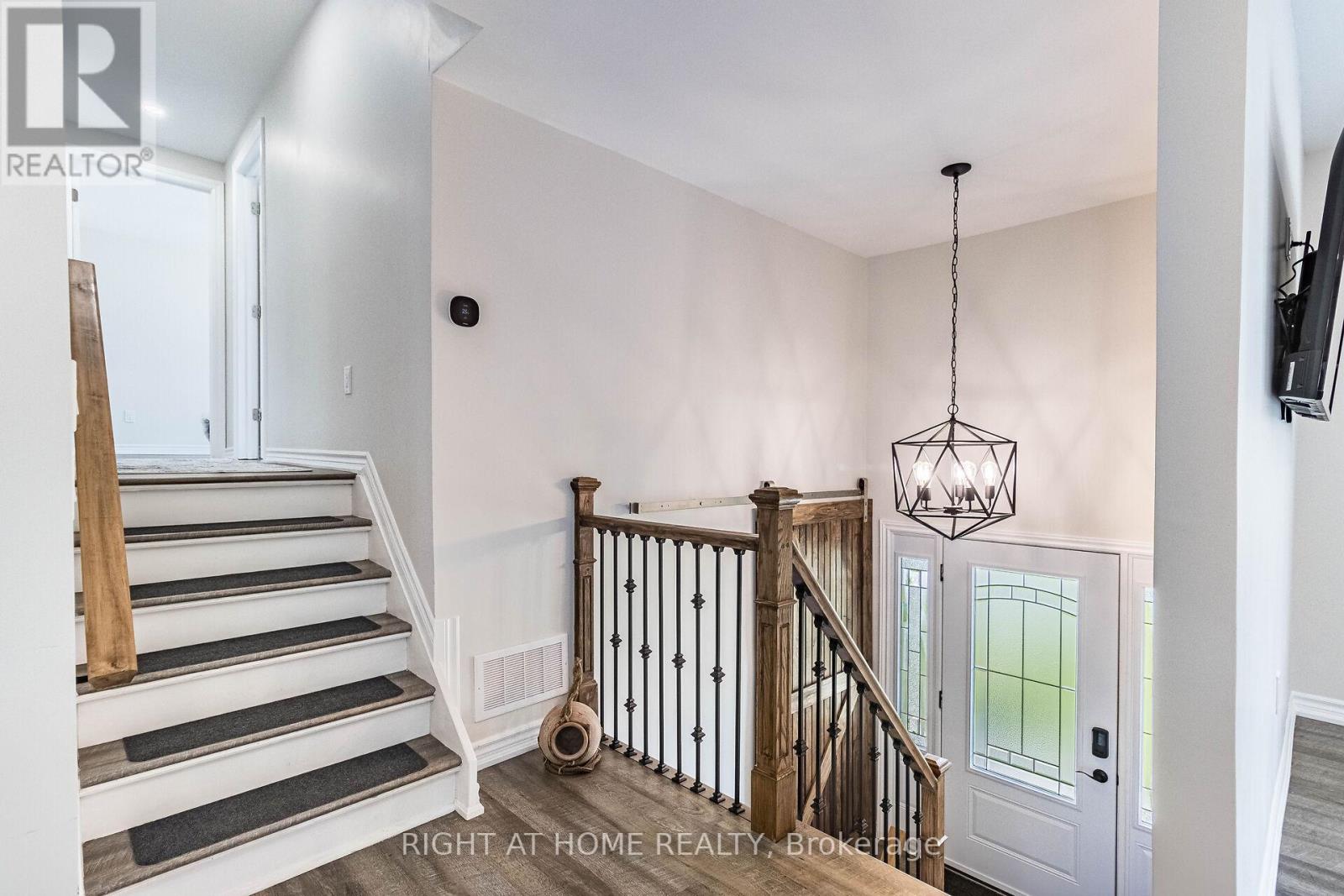 248 Mary Street, Guelph/eramosa, Ontario  N0B 2K0 - Photo 6 - X12118823